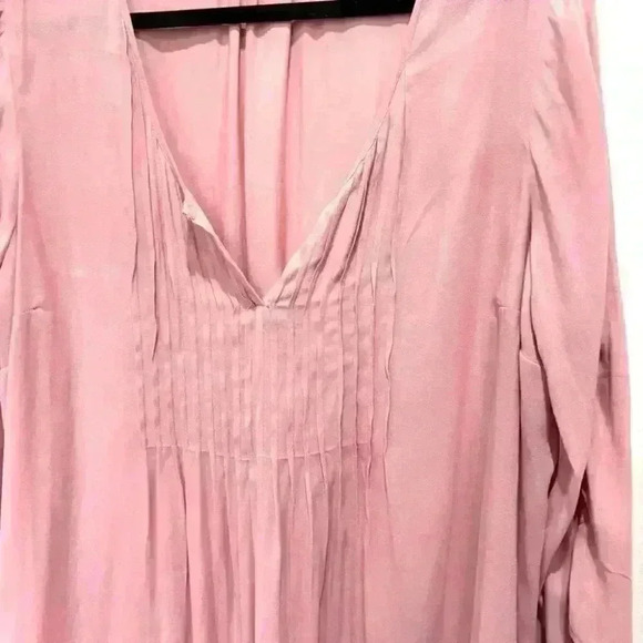 Torrid Pink Pintuck Chiffon Long Sleeve Blouse Size 12 - Picture 9 of 9